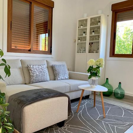 Apartamento A Casa Vermella con jardín a 10 minutos de Santiago de Compostela Ortono Exterior foto