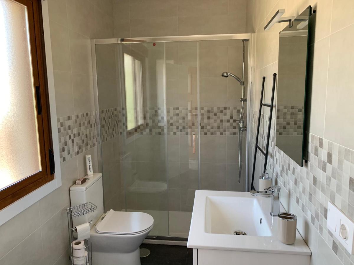 Apartamento A Casa Vermella con jardín a 10 minutos de Santiago de Compostela Ortono Exterior foto